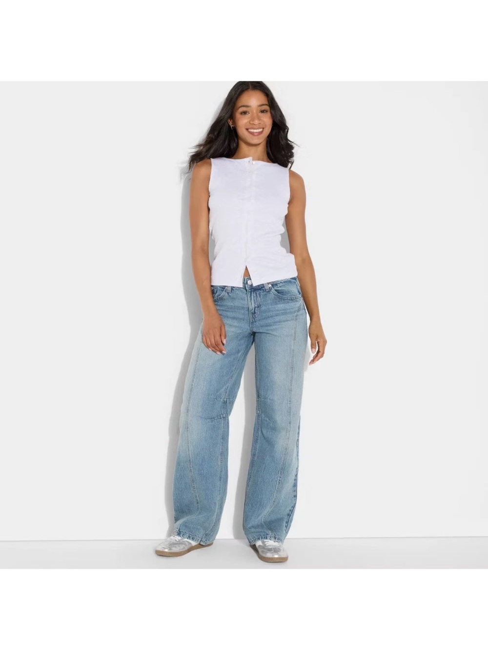 Target Wild Fable Mid Rise Barrel Leg Women’s Jeans - Picture 2 of 4